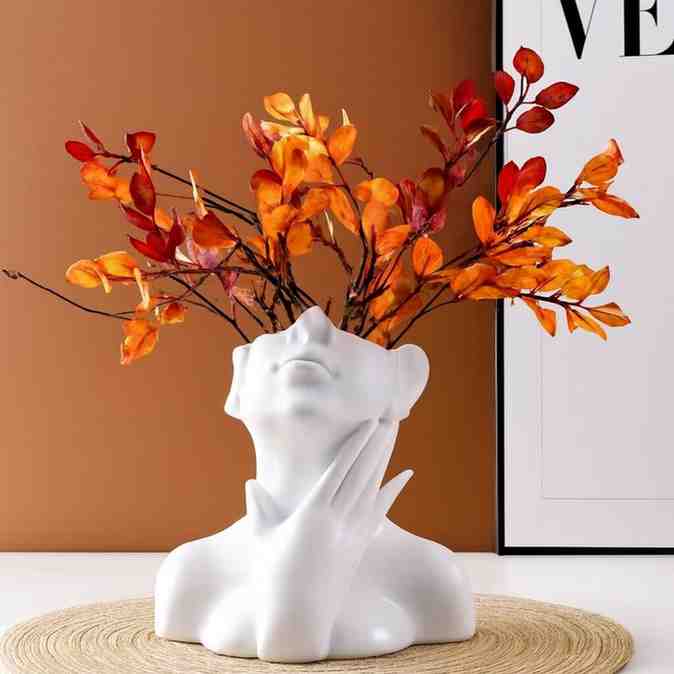 SATYAM KRAFT Small Resin Vase